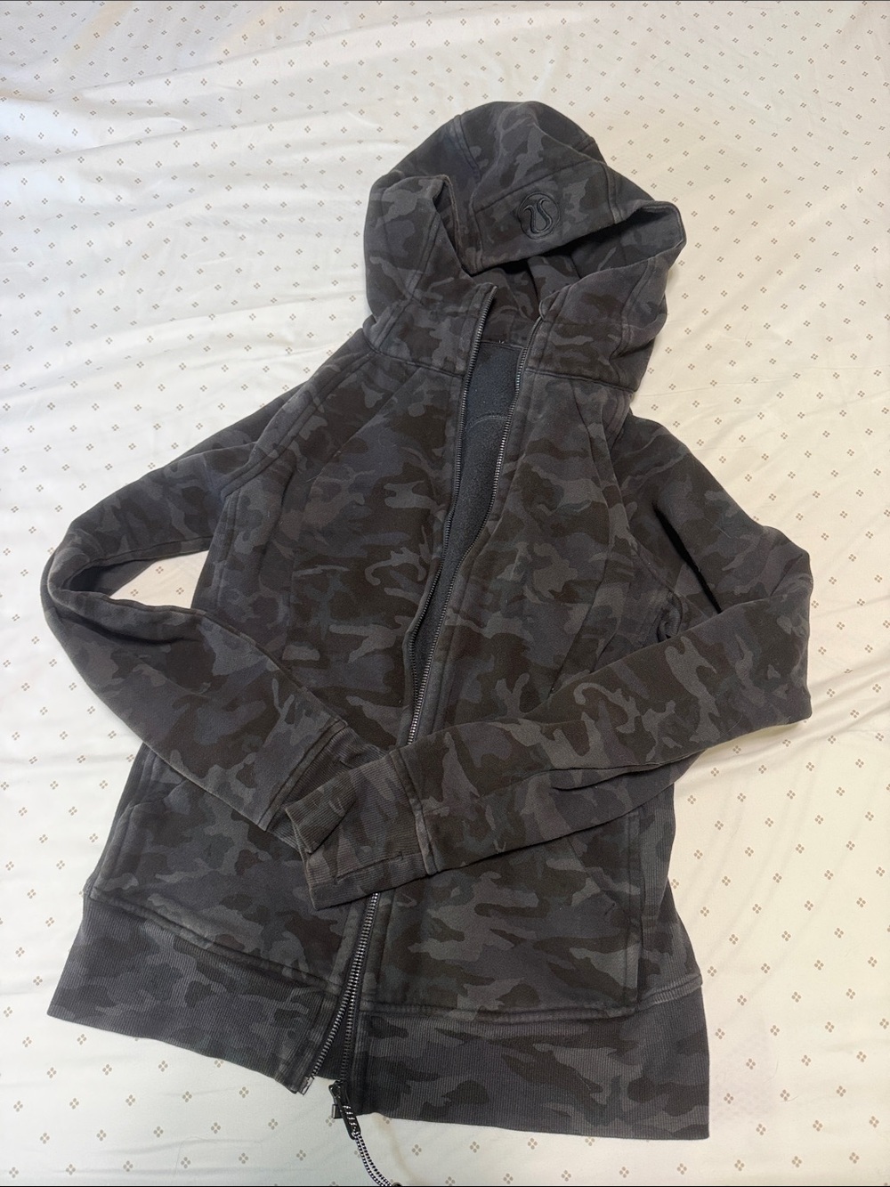 Lululemon scuba
